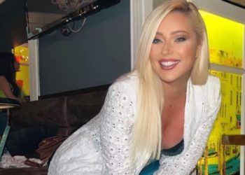 ronela hajati, leke, kete vit