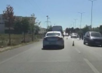 Aksident në Gjirokastër, plagoset 32-vjeçari (VIDEO)