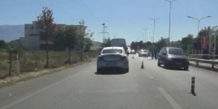 Aksident në Gjirokastër, plagoset 32-vjeçari (VIDEO)