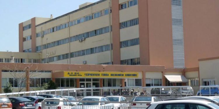 E rëndë në Greqi/ Burri djeg me benzinë gruan, 55-vjeçarja ndërron jetë në spital