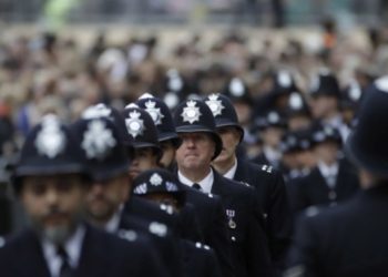 mbreteresha, lamtumira e fundit, britania, fluturimet, londer