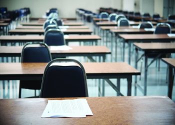 shkollat shqiperia emigrim