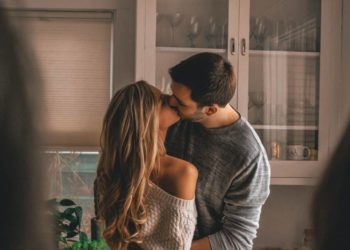 5 detajet që tregojnë se partneri juaj është i zoti në seks