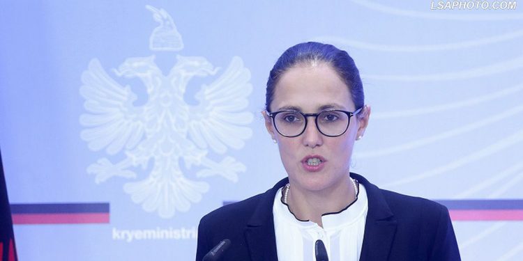 “Përballuam goditjen”, ministrja Ibrahimaj: Kemi rritje ekonomike të fortë, papunësia është ulur