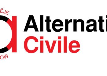 Ne ndryshojmë, ata jo!/ Shqipëria nuk është pronë e 3 apo 4 njerëzve dhe në të tjerët nuk jemi shërbëtorë të tyre