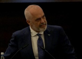 Rama: Gjyshja ime nuk shkoi në universitet, por ishte më e mençur se gjithë shkencëtarët në Shqipëri!