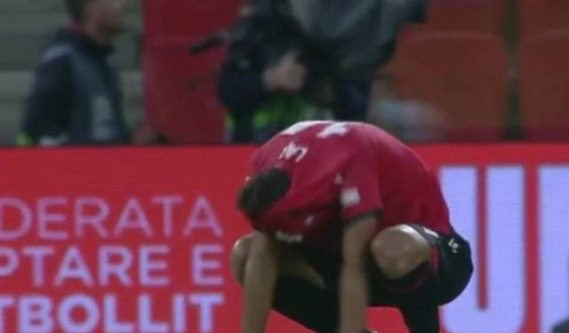 Kombëtarja dhe historia me vazon që mban erë të keqe ..!