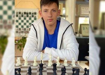 Djaloshi nga Saranda shpallet Kampion Ballkanik i Shahut