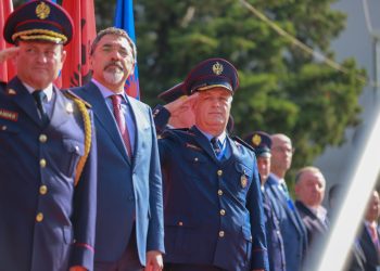 Diplomohen 246 punonjës të rinj të Policisë së Shtetit, Çuçi: Mos u joshni nga korrupsioni, mos u thyeni nga krimi dhe sulmet politike