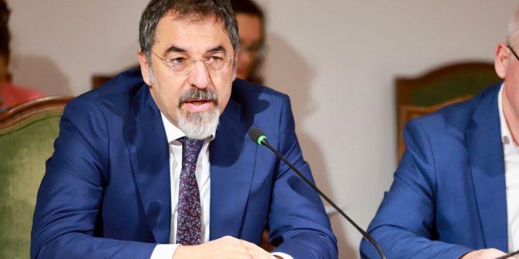 Rritet buxheti i Ministrisë së Brendshme, Çuçi: 7,6 herë më shumë investime për teknologjinë dhe mbrojten nga sulmet kibernetike