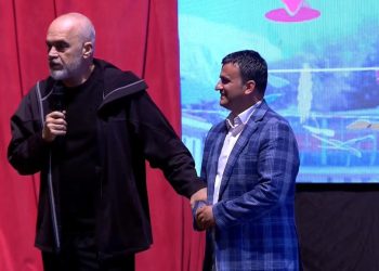 Rama konfirmon Flamur Golemin për një mandat të dytë në krye të Gjirokastrës: Më rezulton i vetmi doktor që është i mirë edhe për të punuar (VIDEO)