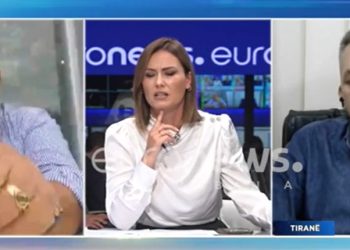 Dasho Aliko “sherr” me gazetarët: Në Lazarat nuk fshiheshin kriminelë, Raprezalja Rama-Tahiri më keq se e serbëve (VIDEO)