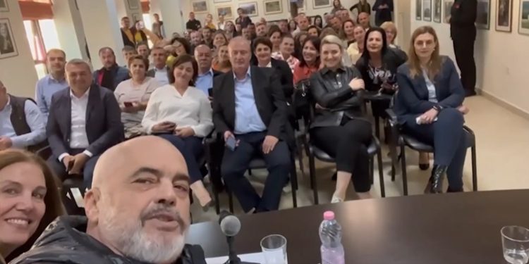 “Publiciteti i Tërmetit, Alma e Përmetit”, Rama jep porosinë e fundit për socialistët në Përmet (VIDEO)
