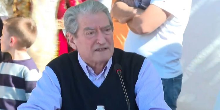Berisha: Rama i ka thënë një socialisti se Libohovën do ta vëjë në heshtje dhe Lazaratin ta shpërbëjë fare