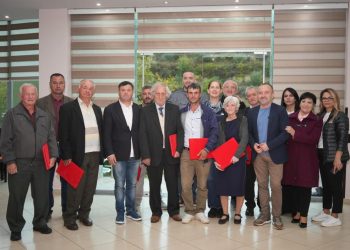 “Krenaritë e Komunitetit”, kush janë 9 personat e vlerësuar në Memaliaj