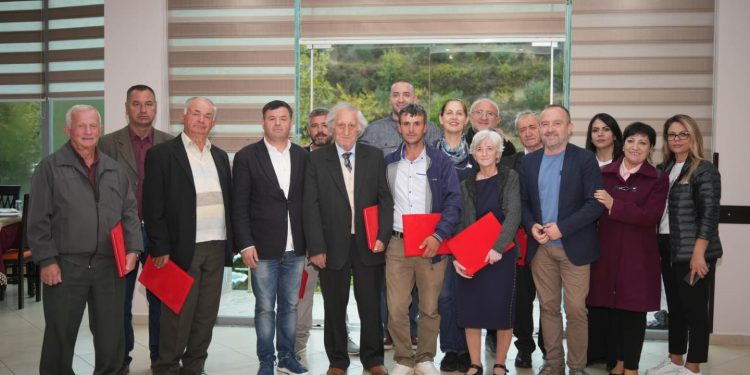 “Krenaritë e Komunitetit”, kush janë 9 personat e vlerësuar në Memaliaj