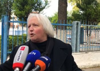 E moshuara në protestë: Jam gati ta vras Edi Ramën, hallall i kam 30- vite burg