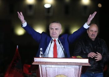 Meta niset për protestë: Nuk ka më gjumë, kjo është beteja për të shpëtuar nga mafia