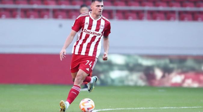 Futbollisti shqiptar braktis Shqipërinë për Greqinë, reagon babai: Djali nuk është i lirë të zgjedhë sa të jem unë gjallë. Jam unë një herë, pastaj djali