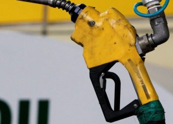 Bordi mblidhet sërish, rrit çmimin e benzinës