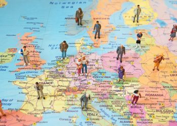 Shqiptarët, të dytët më të plakurit në Europë brenda një dekade