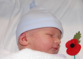 Djali i lindur në orën 11:11 më 11.11.11, mbushi 11 vjeç