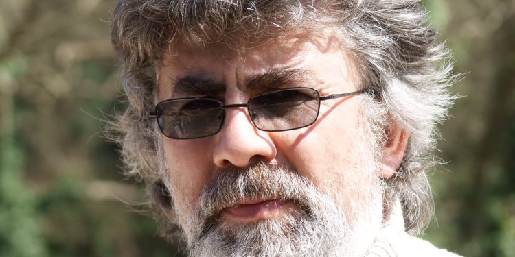 Thirrje për ndihmë, aktori nga Saranda në gjendje të rëndë shëndetësore