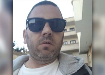 Përdhunuesi nga Vlora, Policia e Shtetit: 45-vjeçari shprehu dëshirën për t’u dorëzuar te policia greke