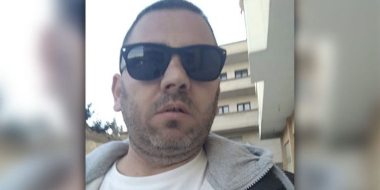 Përdhunuesi nga Vlora, Policia e Shtetit: 45-vjeçari shprehu dëshirën për t’u dorëzuar te policia greke