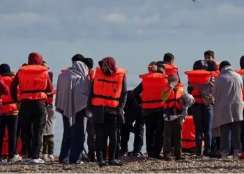 BBC: Shqiptarët ikin nga korrupsioni dhe cilësia e keqe e jetës