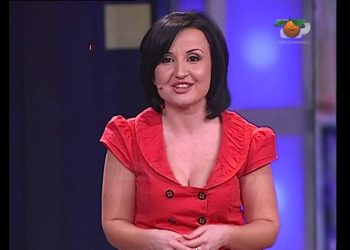 Aktorja nga Delvina rrëfen pse braktisi Shqipërinë: Më vranë mamanë dhe askush nuk u ndëshkua (VIDEO)