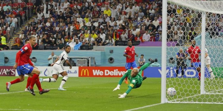 Gjermania eleminohet nga Botërori