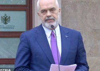 Qeveria “zgjidh qesen”, 5 mijë lekë shpërblim për pensionistët