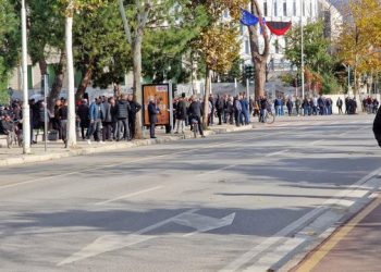 Sali Berisha premton se do “lebetisë” Tiranën dhe Europën sot