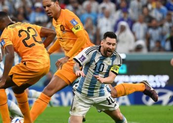 Argjentina eliminon me penallti Holandën, kualifikohet në gjysmëfinale