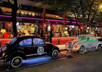 Sherr te ‘Rruga e Salës’, vajza e zyrtarit zihet me shuplaka me një djalë, kryeplaku në polici: Arrestojeni se qëlloi time bijë