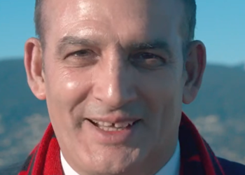 Kthehet nga Kanadaja për kryetar bashkie në Tepelenë, njihuni me rivalin e Tërmet Peçit (VIDEO)