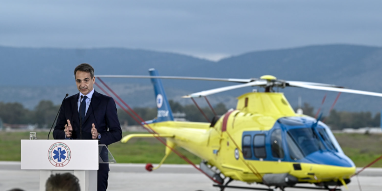 Anulohet vizita e Mitsotakis në jug të Shqipërisë. Çfarë ndodhi me helikopterin e kryeministrit grek?!