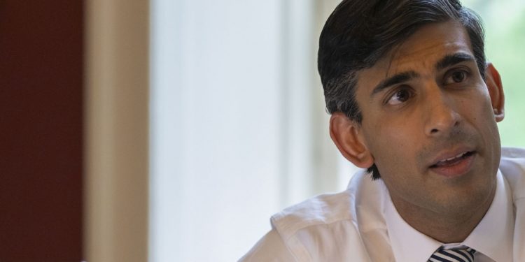 Plani me 5 pika i Britanisë për të ndaluar emigrantët shqiptarë