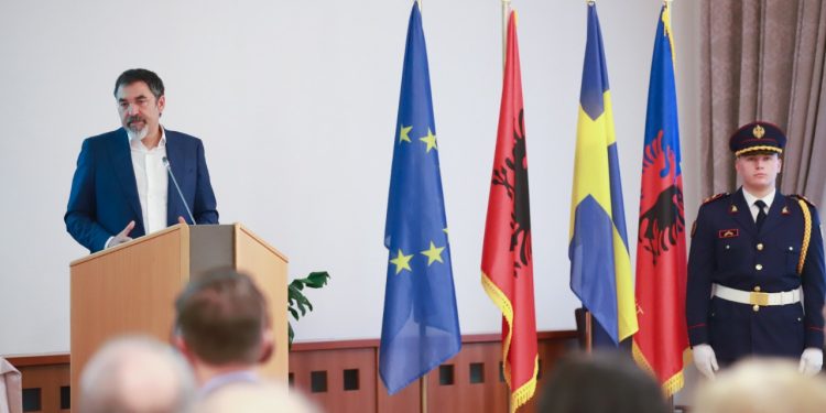 Çuçi: Indeksi i pëlqyeshmërisë për punën e Policisë së Shtetit është rritur. Do të rikthejmë kamerat e trupit dhe do të investojmë 7.6 herë më shumë në teknologji