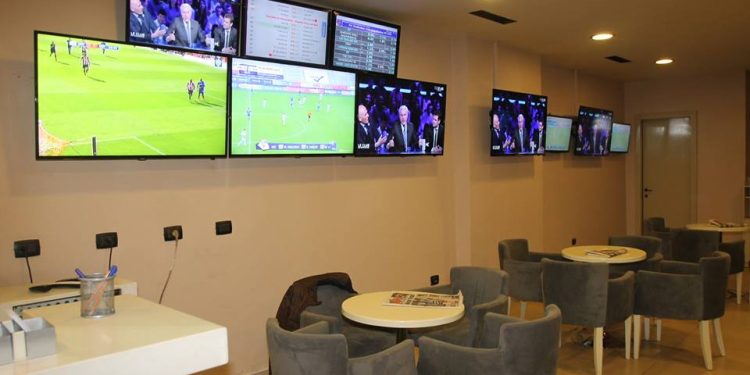 Qeveria rikthen bastet sportive, pritet miratimi i ligjit