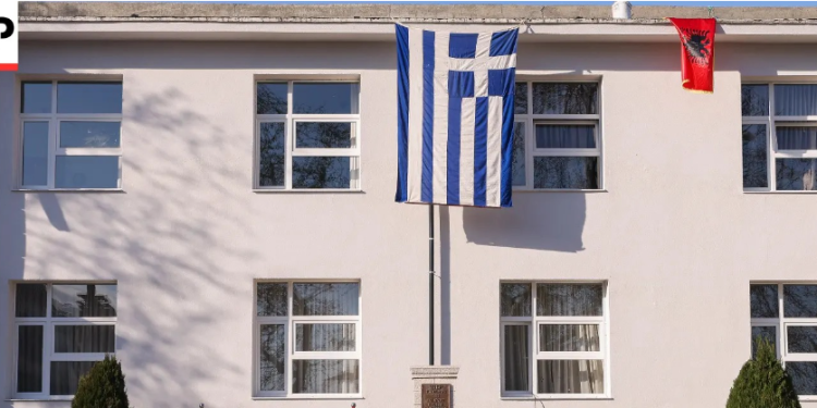 FOTO LAJM/ Mitsotakis në Dropull, një gabim për të cilin duhet të kërkojë dikush ndjesë