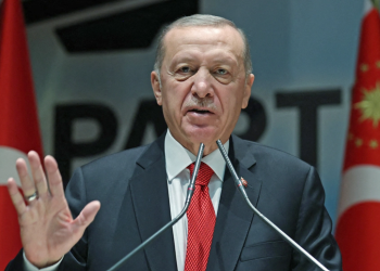 “Sulltani” kërcënon grekët me raketën “Tajfun”: Mund t’ju vijmë papritur një natë dhe…