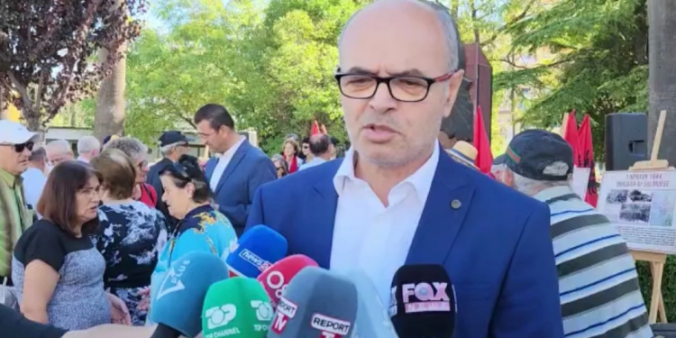 Petro Koçi i bindur: Do fitojmë 40 bashki në zgjedhje, me ardhjen e PS në pushtet ndryshimi si dita me natën