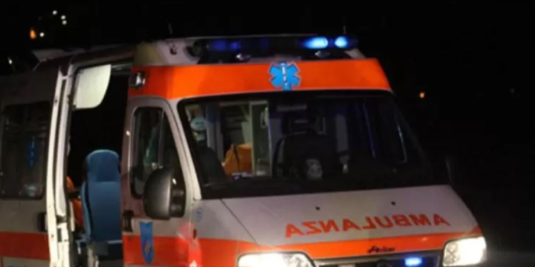 Sapo kishte mbledhur hurma për t’ia çuar fëmijëve, shqiptari aksidentohet për vdekje