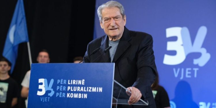 Berisha: Pse Rama nuk guxon të bëjë regjistrimin e popullsisë