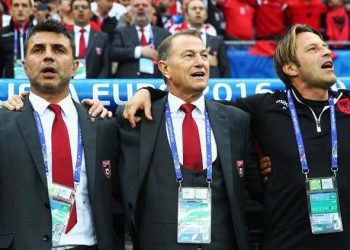 Rrëfimi i Xhani de Biazit: “EURO 2016” iu hapi rrugën shqiptarëve