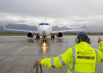 Pse po ikin?! Të rinjtë shqiptarë kanë të ardhurat e disponueshme më të ulëta në Europë