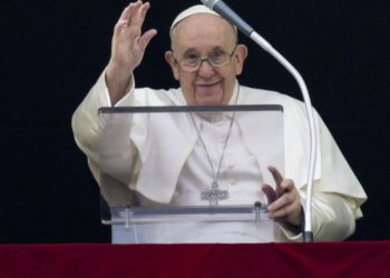 Papa Françesku flet për dorëheqje: Duhet të dimë të tërhiqemi…