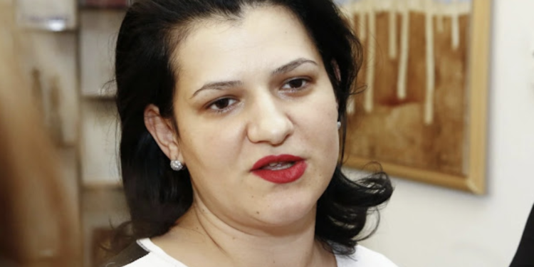 6 vitet e Alda Klosit në administratë/ Nga një apartament 47 m2, doli me disa shtëpi të tjera